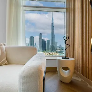 شقة Upgraded With Stunning Burj Khalifa View, دبي